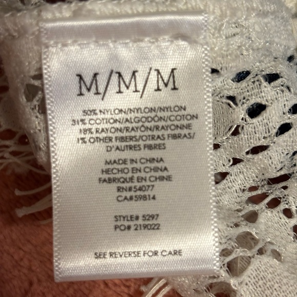 CAbi Cropped Denim Jacket Lace Hem Medium Button Front - Picture 3 of 8